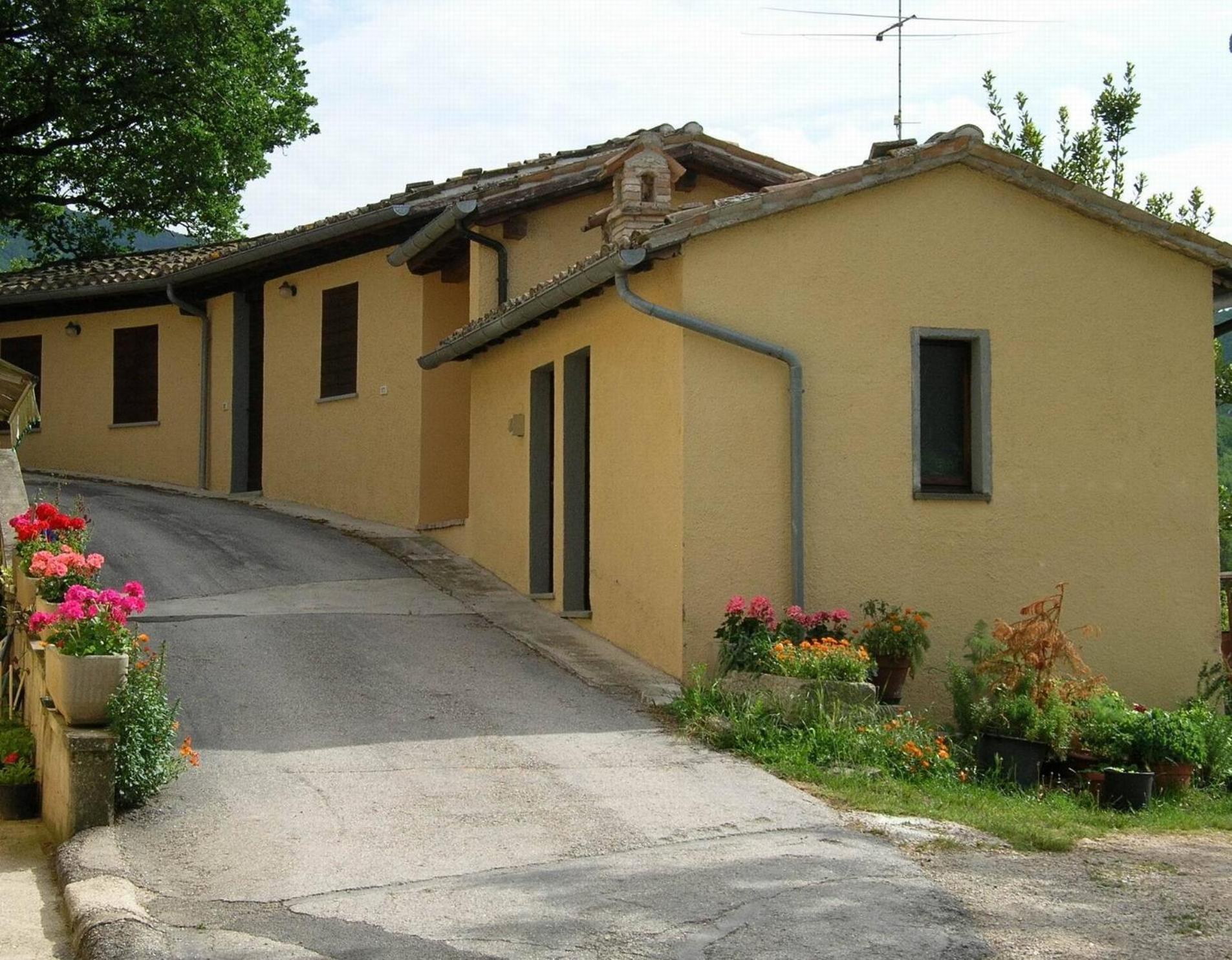 Agriturismo Orsaiola * Urbania
